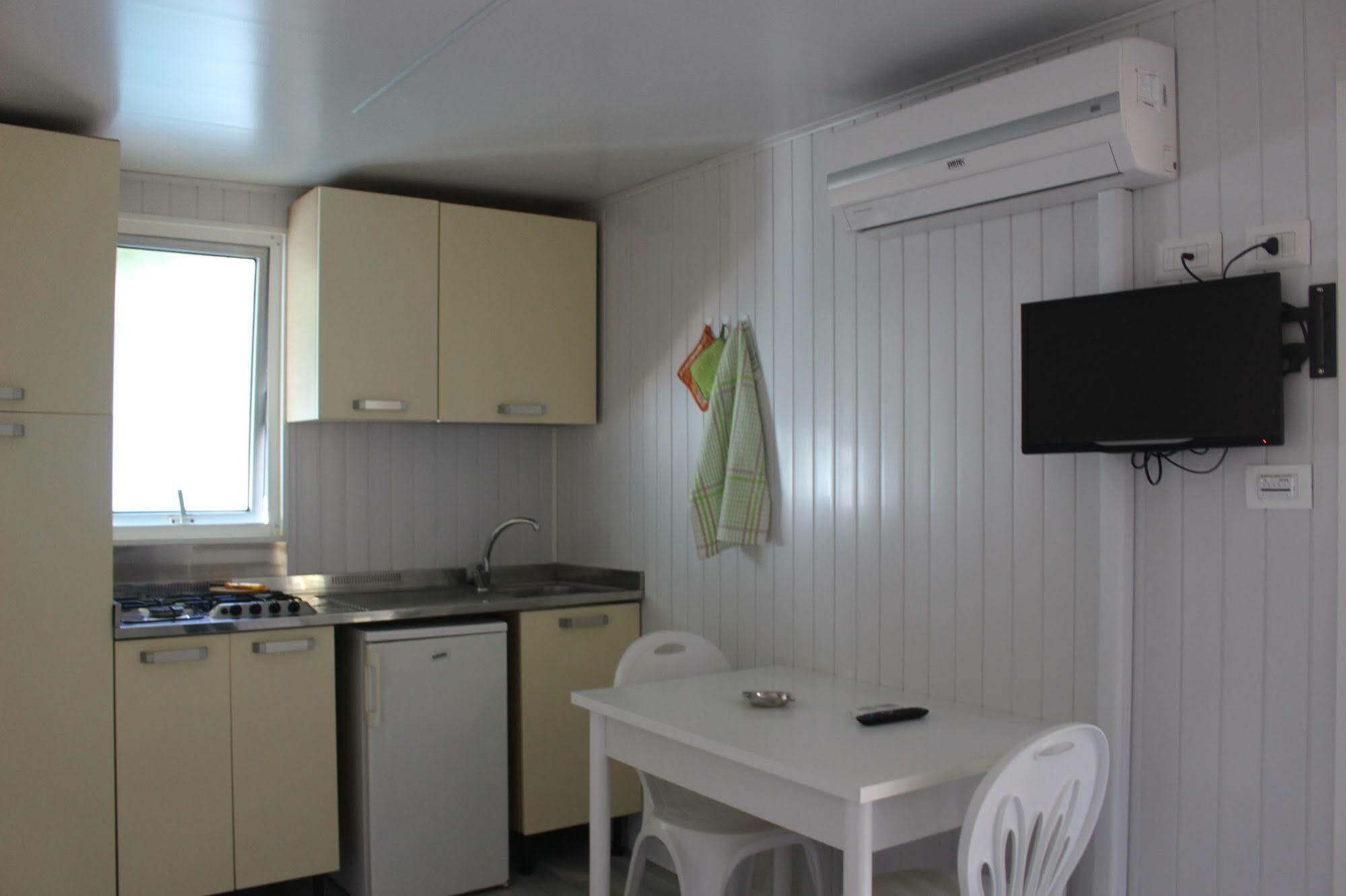 Girasole Eco Family Village Fermo Exterior photo