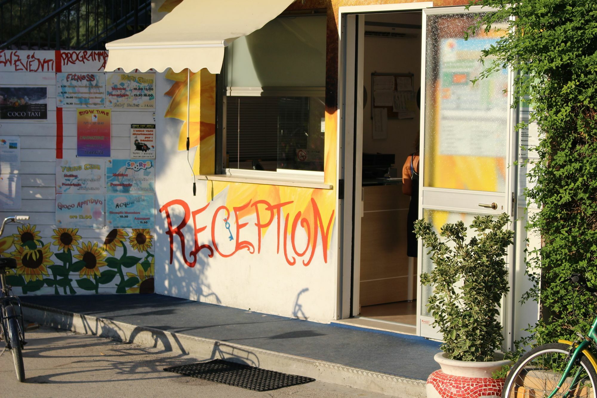 Girasole Eco Family Village Fermo Exterior photo